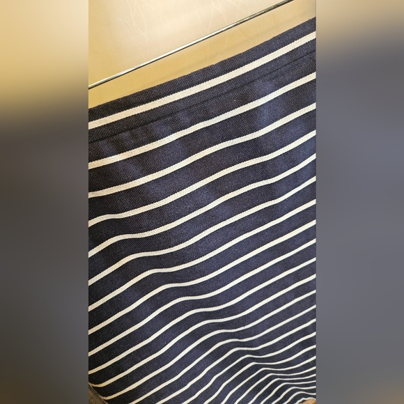 Loft Navy and White Striped Women's Skirt Size 12 - Picture 2 of 4
